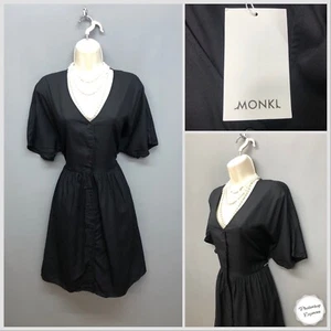 NUEVO Vestido Monki Negro Abotonado Grande Pequeño Cómodo Vacaciones - Imagen 1 de 13