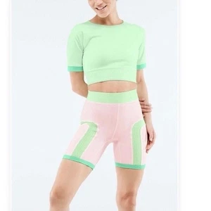 Fabletics Maddie Ziegler Color Block Crop Top and Shorts Set - Picture 1 of 13