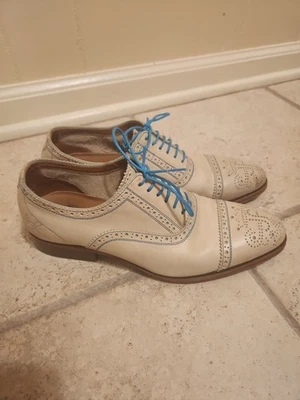 Zapatos brogue John Fluevog Gateway Brandenburg crema claro punta tapada talla 6,5 Foto 1 de 4