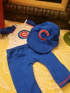 American Girl Chicago Cubs 2009 Limited Edition Cubs Pants, Shirt & Cap - Picture 1 of 13