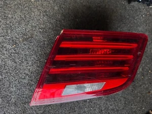 14 15 16 BMW 528i 535i 550i Right Passenger RH Tail Light Lamp Lid Mount Chipped - Picture 1 of 3