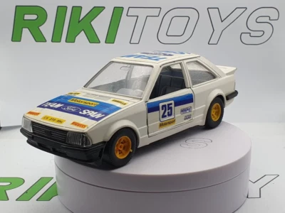 Ford Escort XR3 Team Spain Burago 1/24 - Immagine 1 di 3