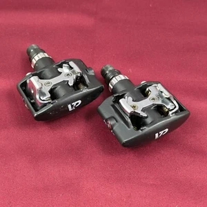 VP Components VP-101 9/16 SPD Clipless Road, MTB, Gravel Bike Pedals - Picture 1 of 6