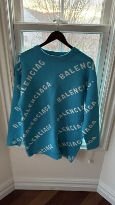 Suéter Balenciaga Logo XS Foto 1 de 4