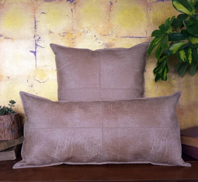 Funda de almohada beige imitación cuero tela diseño cuadrado a trozos-1 CANTIDAD Foto 1 de 4