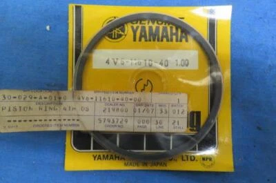 NOS Yamaha # 4V6-11610-40-00= CONJUNTO DE ANÉIS DE PISTÃO 4º Over, IT465 1981-1982 R429 - Imagem 1 de 4
