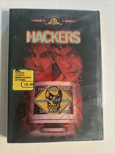 Hackers (DVD 1995) Jonny Lee Miller - Angelina Jolie - Lorraine Bracco - Picture 1 of 3