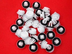 20 x Türverkleidung Clips für BMW E36 E46 E34 E39 E73 E53 E70 E73 Z3 Z8 - Imagen 1 de 2