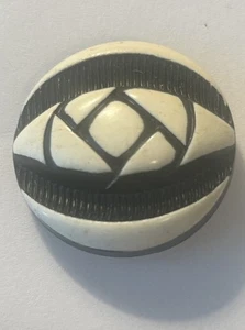 Vintage Buffed Celluloid Button Black White Carved Geometric Eye Pattern. 1”. - Picture 1 of 5