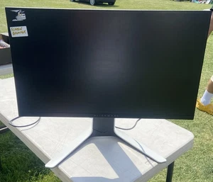 Alienware Gaming Monitor 27’/ Cable And Stand / AW2720HF- Damaged Screen - Picture 1 of 8