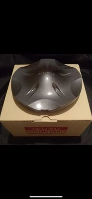 1x GENUINE ISUZU D MAX D-MAX 2015 on 17" GREY WHEEL CENTRE CAP YUKON UTAH VISION - Image 1 of 3