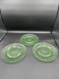 Set Of 3 Hazel Atlas Glass Cloverleaf Uranium Glass Salad Plates 8” - Picture 1 of 8