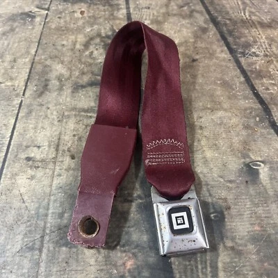 Cinturón de seguridad Oldsmobile Regency Elite Touring 91-96 sedán GM cinturón central borgoña Foto 1 de 4