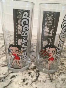 Betty Boop Hollywood Movie Reel Drinking Glasses Set of 2 Glasses - Picture 1 of 5