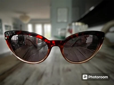 Óculos de sol Lilly Pulitzer Halona novo sem etiquetas - Imagem 1 de 4