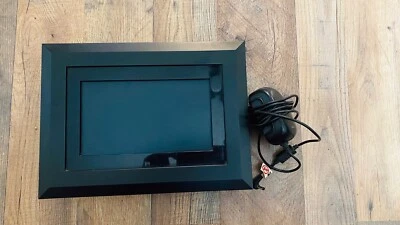 Kodak EasyShare SV811 8" Digital Picture Frame - Image 1 of 4