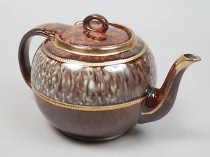 Large 3 Pint Patent Brown Betty Teapot Brown Mottled Glaze Blue 'Seaweed' Band - Picture 1 of 11