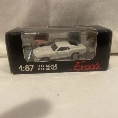 Monograma Mini Exacts 69 Mustang Boss 302 #2027 blanco Foto 1 de 4