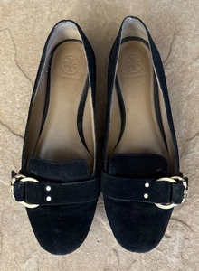 Tory Burch schwarze Wildleder-Halbschuhe mit goldenen Schnallendetail – Damengröße US 7,5 - Bild 1 von 7