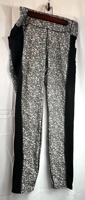Land's End Women's Leggings Sz XL - Image 1 of 4