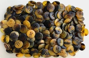 19mm 30L Yellow Golden Orange Brown Abstract Marbled 4 Hole Button Buttons Q638 - Picture 1 of 1