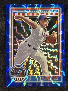 Panini 2025 EE. UU. Estrellas y rayas Isaac Vidal Blue Lightning 8/13 - Imagen 1 de 2