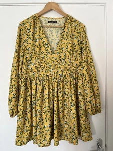 Ladies Smock Style Top Size 16 from Boohoo BNWOT( 20” from Pit To Pit ) - Picture 1 of 4