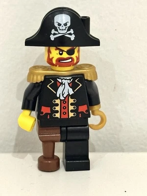 Rare PIRATE boat Captain Brickbeard Minifigure Pirates 6243 pi116 Genuine LEGO - Image 1 of 2