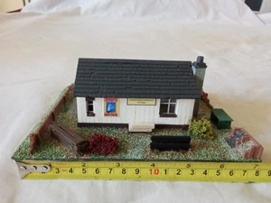 OO/HO EDIFICIOS CASEROS PLÁSTICO/TARJETA MUY BONITO CONSTRUCCIÓN REPUESTOS USADOS (D49) - Imagen 1 de 5