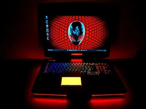 Boxed 18 Inch Dell Alienware i7 Gaming Laptop 32GB RAM 1.5TB Storage With SSD - Picture 1 of 24