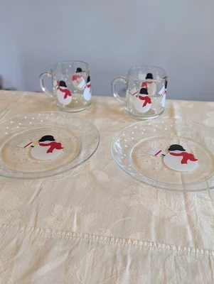 Juego De Colección De 4 Vasos Cajón Y Barril Muñeco De Nieve Vacaciones Plato Y Taza Nuevos Años 90  Foto 1 de 4