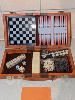 Vintage Travel Games Backgammon, Chess, Dominoes faux leather case Christmas  - Image 1 of 4