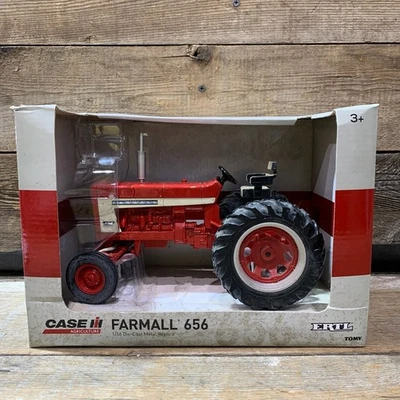 ERTL, Case IH, Farmall 656 Tractor, #14886, 1:16 Scale, Diecast, NIB - Image 1 of 4