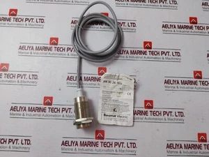 Baumer Electric IFR 30.26.16/L Inductive Proximity Switch - Picture 1 of 10