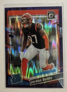 Amortiguador púrpura novato Optic Jordan Battle Rated 2023 - Imagen 1 de 2