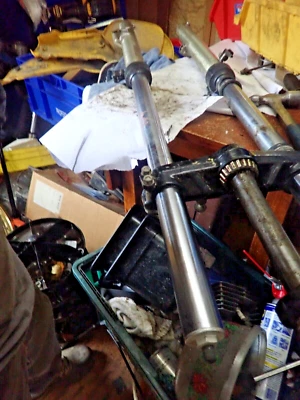 1985 Kawasaki KDX 200 Front Forks/Front Suspension - Изображение 1 из 4