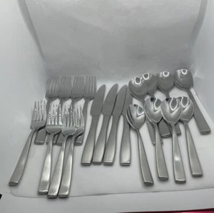 Mikasa Delano 20-Piece Stainless Steel Flatware Set, Service For 4 #5084358 - Picture 1 of 6