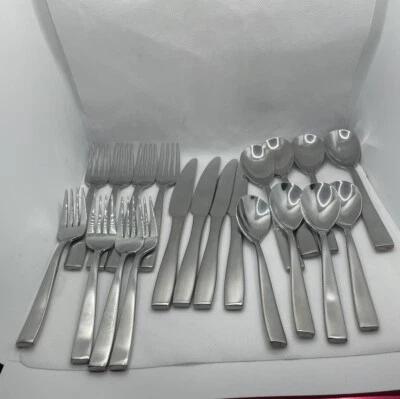 Mikasa Delano 20-Piece Stainless Steel Flatware Set, Service For 4 #5084358 - Image 1 of 4