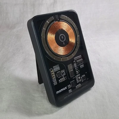 Banco de alimentación magnético portátil inalámbrico USB-C Momax Q.Mag Power 8 5000 mAh Foto 1 de 4