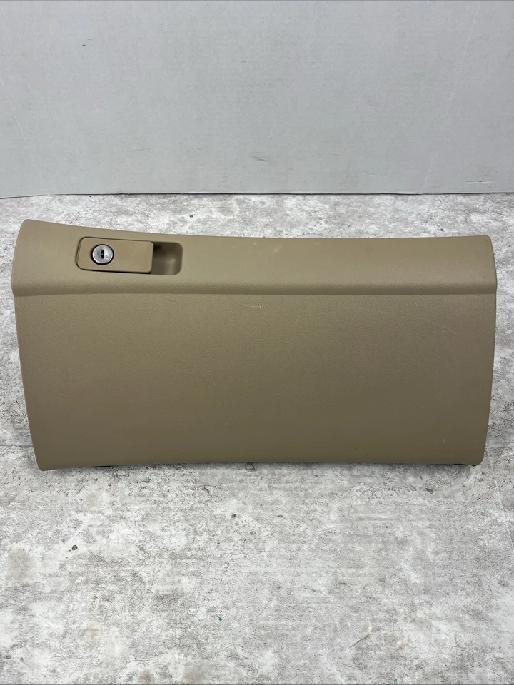 Conjunto de guantera Honda Accord 2003-2007 77500-SDAA-A010 bronceada sin llave Foto 1 de 4