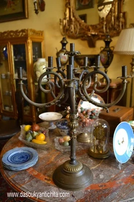 Candelabro in bronzo a cinque braccia del XX secolo - Immagine 1 di 4