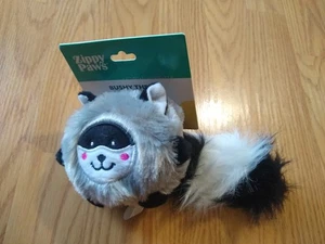 Zippy Paws Plush Raccoon Bushy Throw Pet Dog Toy Squeaks 4" Head NEW - Picture 1 of 5