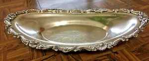 Vintage CROSBY Shell Floral Scroll Elegant & Ornate Silver Plated Bread Tray  - Picture 1 of 8