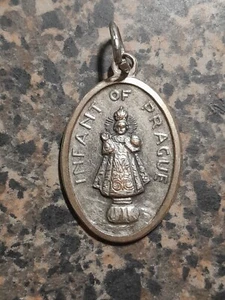 Vintage Infant of Prague Protect Us Medal - Picture 1 of 5