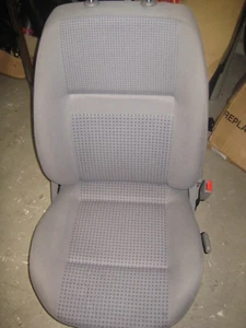 Beifahrersitz ohne Airbag - VW Polo 5-türer VW Polo 6 N - Bild 1 von 2