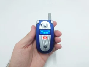 Motorola V550 Blue (Unlocked) Mobile Phone Flip basic classic collectors - Picture 1 of 15