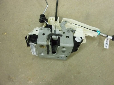 Chrysler 300 2011 2013 2014 2016 cargador pestillo puerta trasero izquierdo 16 15 14 13 12 11 Foto 1 de 2