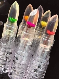 Magic lipstick moisturizes Color Changing Lip balm with natural roses inside 🌸 - Picture 1 of 4