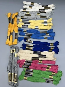 Vintage Posten 30 Stickgarn Nadelspitzengarn sechs Strang Mäntel & Clark Boilfast - Bild 1 von 12