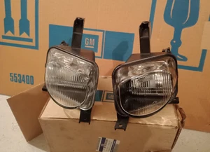 ¡NUEVO! Par de faros antiniebla originales carello Vauxhall Opel Corsa B 1.6 GSI 16V - Imagen 1 de 7